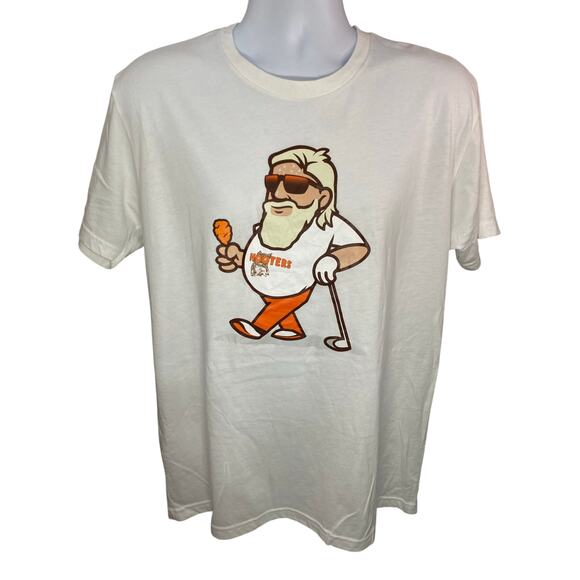 TheChive John Daly Golf T-Shirt Men’s Size Large Iconic Hooters Chicken Wings - Picture 1 of 8